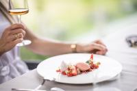 Mad på hotellet eller i nærheden