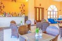 Posezení v ubytování Protels Beach Club & SPA