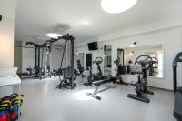 Posilňovňa alebo fitness centrum v ubytovaní Mangia's Pollina Resort