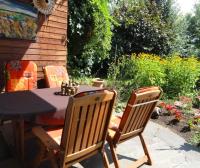 Vonkajšia záhrada v ubytovaní Ruhige Wohnung mit schönem Eigengarten in Seeboden am Millstättersee