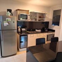 departamento en Nordelta condo 216 2 amb bahia de Nordeltaにあるキッチンまたは簡易キッチン