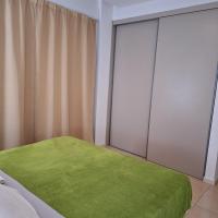 departamento en Nordelta condo 216 2 amb bahia de Nordeltaにあるベッド