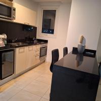 departamento en Nordelta condo 216 2 amb bahia de Nordeltaにあるキッチンまたは簡易キッチン