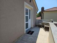 Patio alebo iná vonkajšia časť ubytovania Apartments Brajde