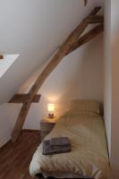 Posteľ alebo postele v izbe v ubytovaní Amazing renovated Loire Valley gite