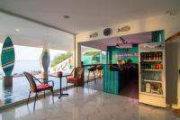 Thức uống tại Baan Sailboat Beach Kohlarn