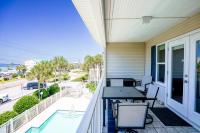 Ein Balkon oder eine Terrasse in der Unterkunft Gulf View, Easy Beach Access, Heated Pool, Hot Tub