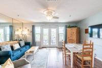 Ein Sitzbereich in der Unterkunft Gulf View, Easy Beach Access, Heated Pool, Hot Tub