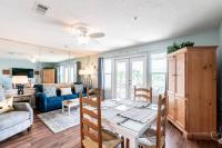 Ein Sitzbereich in der Unterkunft Gulf View, Easy Beach Access, Heated Pool, Hot Tub