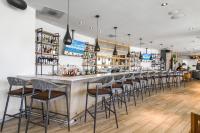 Лаундж или бар в The Atlantic Hotel & Spa