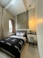Легло или легла в стая в JAVA Hostel Tumpak Sewu