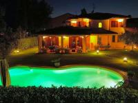 Bazén v ubytovaní Apartment in Marsciano Perugia with swimming pool alebo v jeho blízkosti