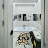 Kúpeľňa v ubytovaní Art & Design 3 rooms apartment in city center