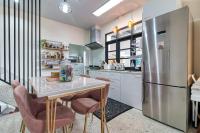 Kuchyň nebo kuchyňský kout v ubytování Rattana House Homestay