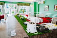 Jídlo v hotelu nebo okolí