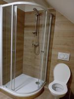 Koupelna v ubytování Apartmány u lesa