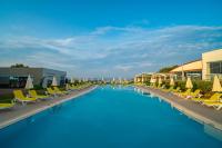 Bazén v ubytování Karya Family Resort Hotel All Inclusive nebo v jeho okolí