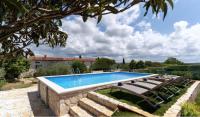 Bazén v ubytování Casa-Pietra Porec nebo v jeho okolí