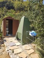 Plán poschodí v ubytovaní Secluded getaway tiny home - Skozanje bay, island Hvar