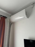TV a/nebo společenská místnost v ubytování Yellowhouse Room 2