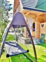 Vonkajšia záhrada v ubytovaní Domek Góralski Stary Młyn Zakopane House