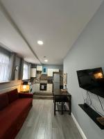 Kuchyň nebo kuchyňský kout v ubytování Central London - ground floor 2 bedrooms apartment