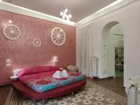 A seating area at Suite Inn Centro Dimora Storica