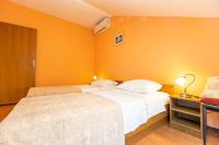 Postel nebo postele na pokoji v ubytování Apartment Vesna