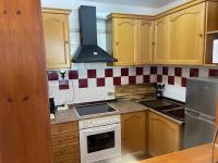 A kitchen or kitchenette at DÚPLEX La MOLINA a 5 minutos de las pistas de esquí