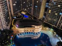 High-end 2BR Condo Boracay Tower - Azure Residences near Manila Airportの敷地内または近くにあるプール