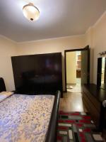 Postel nebo postele na pokoji v ubytování Furnished apartment for rent in sheikh zayed