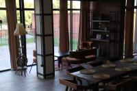 Χώρος καθιστικού στο Melodia KAZBEGI