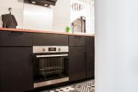 Kuchnia lub aneks kuchenny w obiekcie Appartement tout confort Vieux Tours avec parking privé 4p