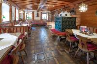 Restaurace v ubytování Gasthof Maria Kirchental