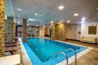 Bazén v ubytování Sunrise Apartment Pamporovo nebo v jeho okolí