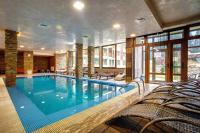 Bazén v ubytování Sunrise Apartment Pamporovo nebo v jeho okolí