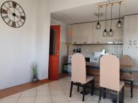 Kuchyňa alebo kuchynka v ubytovaní Apartments & Rooms Krecak Sibenik