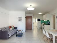 Kuchyňa alebo kuchynka v ubytovaní KYMA Apartments - Athens Acropolis 13