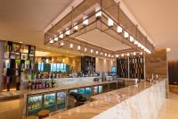 Bazén v ubytování Shenzhenbay Marina Club nebo v jeho okolí