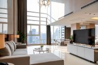 ジャスミン 59 ホテル バンコク (Jasmine 59 Hotel Bangkok)にあるテレビまたはエンターテインメントセンター