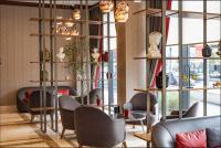 Posezení v ubytování Ramada by Wyndham Istanbul Alibeykoy