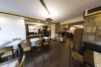 Posezení v ubytování Sunrise Apartment Pamporovo