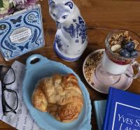 Φαγητό σε αυτό το διαμέρισμα ή κάπου εκεί κοντά