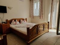 Posteľ alebo postele v izbe v ubytovaní Krk Kornic Apartments