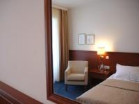 Łóżko lub łóżka w pokoju w obiekcie Hotel Villa Vera