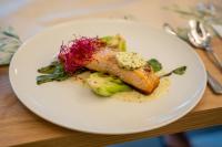 Jídlo v hotelu nebo okolí