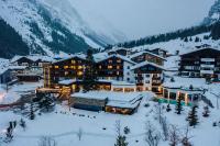 Verwöhnhotel Wildspitze v zime