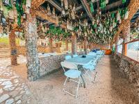 Un restaurante u otro lugar para comer en Hanneji Resort