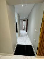 Postel nebo postele na pokoji v ubytování شقه للإيجار فرش فندقي بالمهندسين