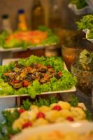 Jídlo v hotelu nebo okolí